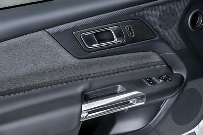 2024 Ford Mustang GT   - Photo 18 - Joliet, IL 60435