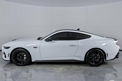 2024 Ford Mustang GT   - Photo 8 - Joliet, IL 60435