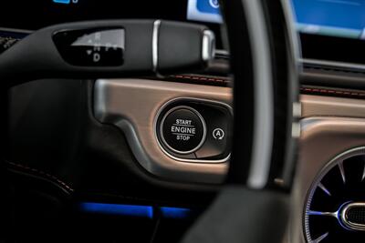 2025 Mercedes-Benz AMG G 63-HUGE $215K MSRP-BEST COMBO!   - Photo 32 - Joliet, IL 60435