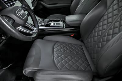 2020 Audi SQ7 4.0T quattro Premium Plus - Photo 22 - Joliet, IL 60435