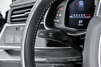 2020 Audi SQ7 4.0T quattro Premium Plus - Photo 30 - Joliet, IL 60435