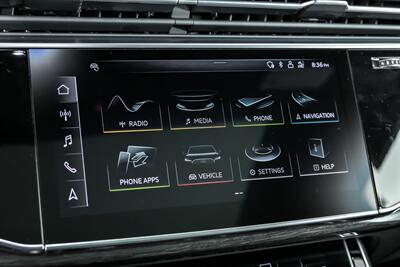 2020 Audi SQ7 4.0T quattro Premium Plus - Photo 33 - Joliet, IL 60435