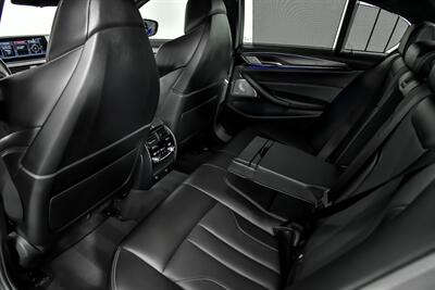 2018 BMW M5 -CARBON CERAMICS - Photo 24 - Joliet, IL 60435