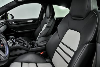 2023 Porsche Cayenne Turbo GT   - Photo 23 - Joliet, IL 60435