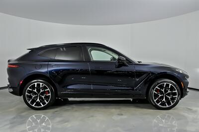 2022 Aston Martin DBX   - Photo 14 - Joliet, IL 60435