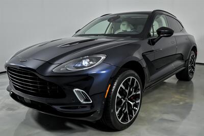 2022 Aston Martin DBX   - Photo 6 - Joliet, IL 60435