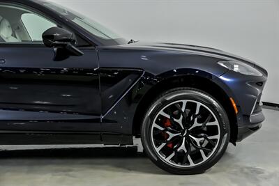 2022 Aston Martin DBX   - Photo 15 - Joliet, IL 60435