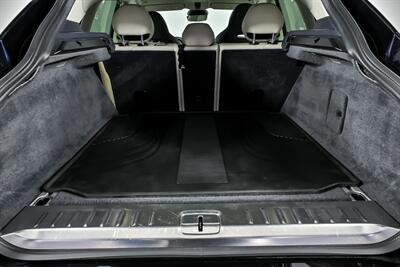 2022 Aston Martin DBX   - Photo 16 - Joliet, IL 60435