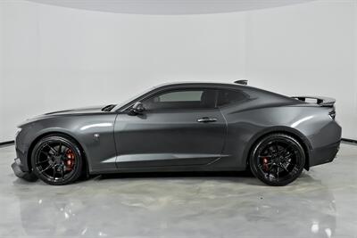 2016 Chevrolet Camaro SS   - Photo 8 - Joliet, IL 60435
