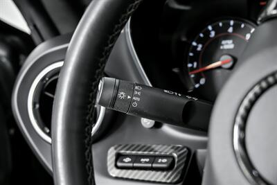 2016 Chevrolet Camaro SS   - Photo 29 - Joliet, IL 60435