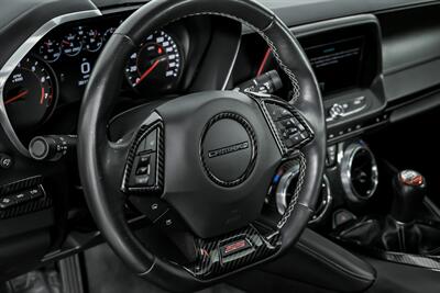 2016 Chevrolet Camaro SS   - Photo 25 - Joliet, IL 60435
