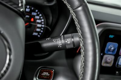 2016 Chevrolet Camaro SS   - Photo 30 - Joliet, IL 60435