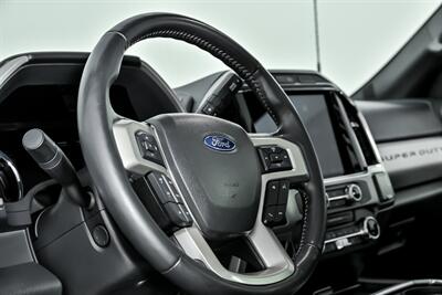 2022 Ford F-350 Super Duty Lariat   - Photo 25 - Joliet, IL 60435