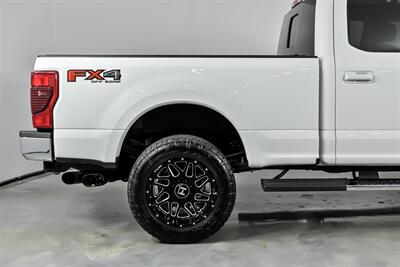 2022 Ford F-350 Super Duty Lariat   - Photo 13 - Joliet, IL 60435