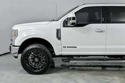 2022 Ford F-350 Super Duty Lariat   - Photo 7 - Joliet, IL 60435