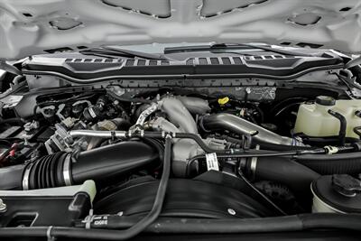 2022 Ford F-350 Super Duty Lariat   - Photo 17 - Joliet, IL 60435