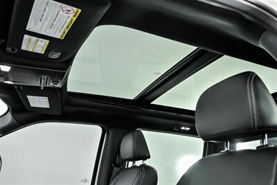 2022 Ford F-350 Super Duty Lariat   - Photo 23 - Joliet, IL 60435