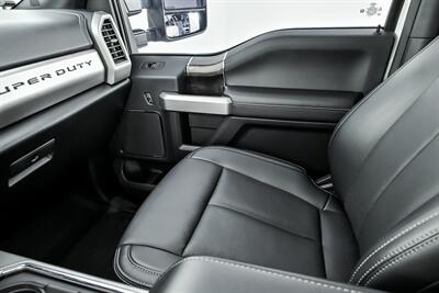 2022 Ford F-350 Super Duty Lariat   - Photo 39 - Joliet, IL 60435