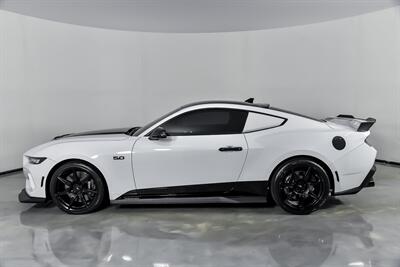 2024 Ford Mustang GT   - Photo 8 - Joliet, IL 60435