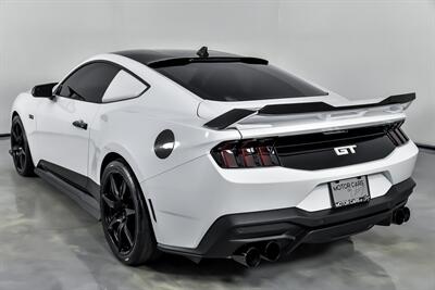 2024 Ford Mustang GT   - Photo 10 - Joliet, IL 60435