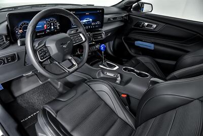 2024 Ford Mustang GT   - Photo 19 - Joliet, IL 60435