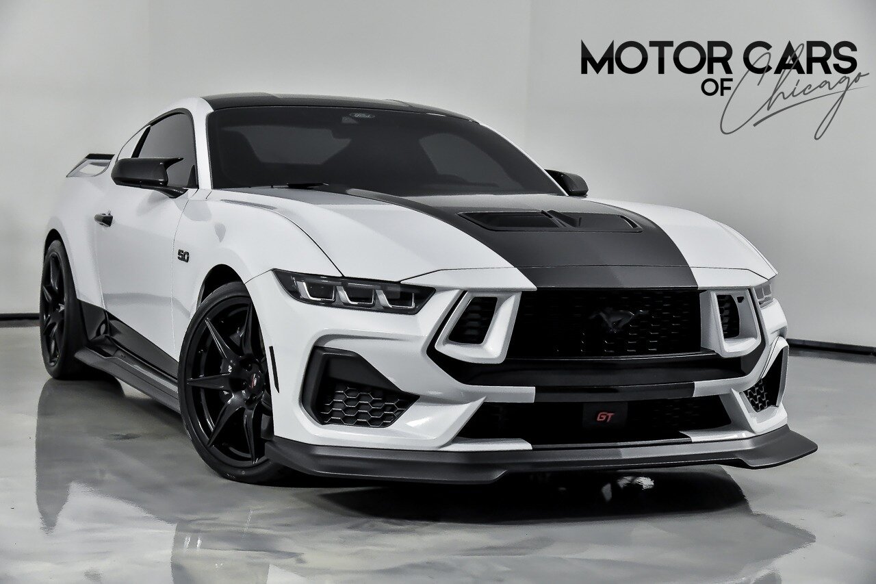 2024 Ford Mustang GT - Photo 1 - Joliet, IL 60435