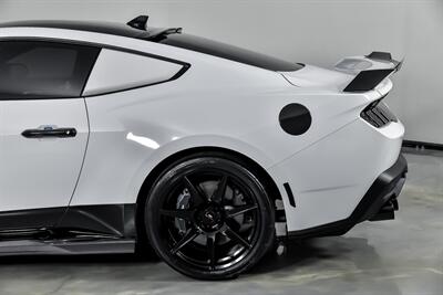 2024 Ford Mustang GT   - Photo 9 - Joliet, IL 60435
