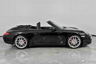 2010 Porsche 911 Carrera S   - Photo 14 - Joliet, IL 60435