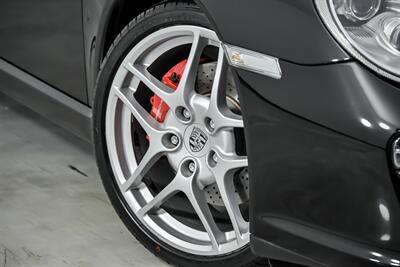 2010 Porsche 911 Carrera S   - Photo 4 - Joliet, IL 60435