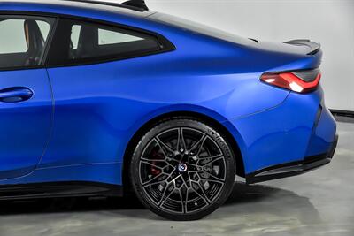 2023 BMW M4 Competition xDrive-CARBON BUCKETS   - Photo 9 - Joliet, IL 60435
