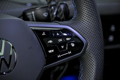 2024 Volkswagen Golf R 4Motion-$20K MODS-TUNED & DOWNPIPES!   - Photo 24 - Joliet, IL 60435