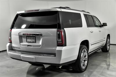 2019 GMC Yukon XL Denali   - Photo 11 - Joliet, IL 60435