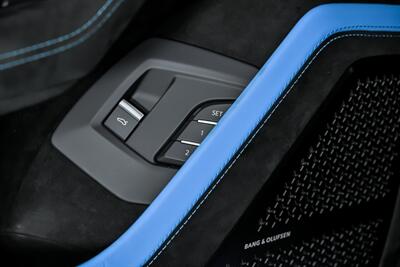2023 Lamborghini Urus Performante-MASSIVE $350K MSRP-$90K IN OPTIONS!   - Photo 18 - Joliet, IL 60435