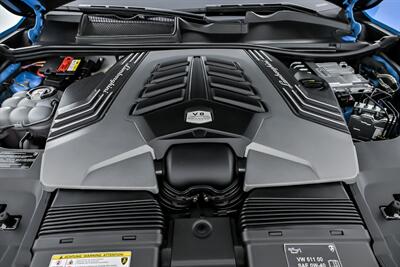 2023 Lamborghini Urus Performante-MASSIVE $350K MSRP-$90K IN OPTIONS!   - Photo 16 - Joliet, IL 60435