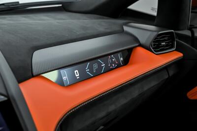 2024 Lamborghini Revuelto - Photo 32 - Joliet, IL 60435