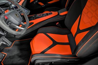 2024 Lamborghini Revuelto - Photo 21 - Joliet, IL 60435