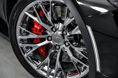 2015 Chevrolet Corvette Z06 3LZ   - Photo 4 - Joliet, IL 60435