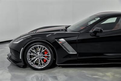 2015 Chevrolet Corvette Z06 3LZ   - Photo 7 - Joliet, IL 60435