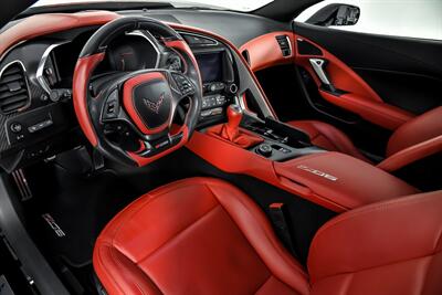 2015 Chevrolet Corvette Z06 3LZ   - Photo 21 - Joliet, IL 60435
