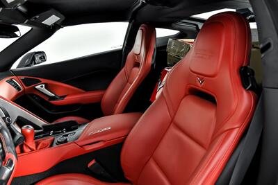 2015 Chevrolet Corvette Z06 3LZ   - Photo 23 - Joliet, IL 60435