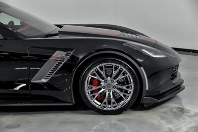 2015 Chevrolet Corvette Z06 3LZ   - Photo 15 - Joliet, IL 60435