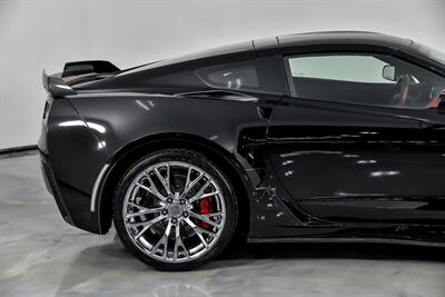 2015 Chevrolet Corvette Z06 3LZ   - Photo 13 - Joliet, IL 60435