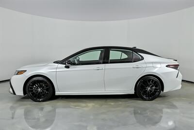 2023 Toyota Camry XSE   - Photo 5 - Joliet, IL 60435