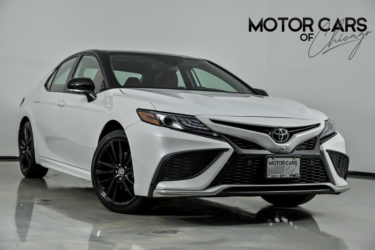 2023 Toyota Camry XSE's photo