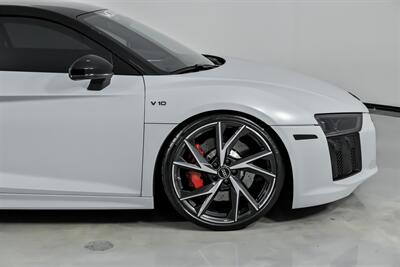 2017 Audi R8 5.2 quattro V10-FULL STEALTH PPF-AKRAPOVIC EXHAUST   - Photo 15 - Joliet, IL 60435