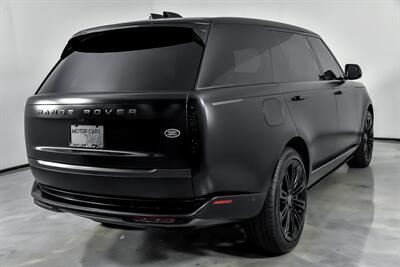 2023 Land Rover Range Rover P530 Autobiography LWB   - Photo 12 - Joliet, IL 60435