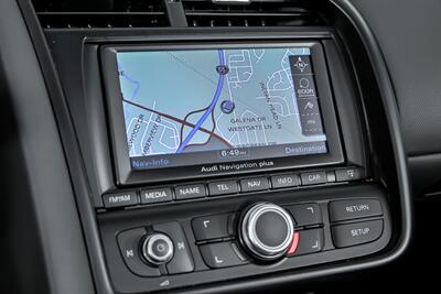 2011 Audi R8 4.2 quattro Spyder   - Photo 27 - Joliet, IL 60435