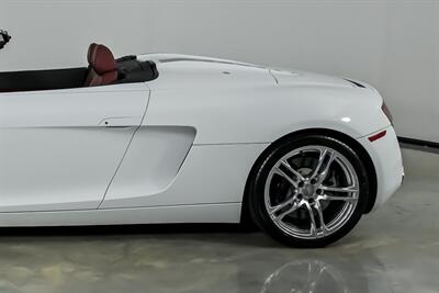 2011 Audi R8 4.2 quattro Spyder   - Photo 7 - Joliet, IL 60435