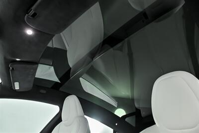 2021 Tesla Model S Plaid-FULL SELF DRIVING-WHITE GUTS!   - Photo 22 - Joliet, IL 60435