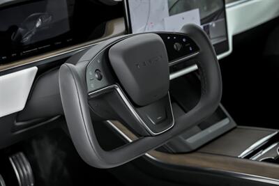 2021 Tesla Model S Plaid-FULL SELF DRIVING-WHITE GUTS!   - Photo 24 - Joliet, IL 60435